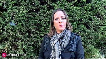Kyara, 44 years old, a hot MILF with explosive desires!